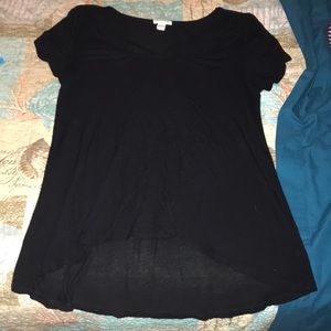 Black t-shirt